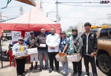Peduli Korban Bencana NTT, Wagub PBD Titip Bantuan Lewat Warga Penggalang Dana