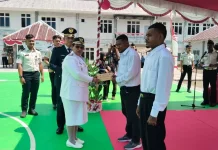 Bupati Sorong Selatan Serahkan SK Remisi Umum Bagi 30 Warga Binaan