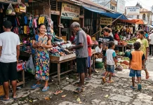 Jejak Panjang Sandal Jepit Indonesia