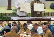 Bupati Tambrauw Hadiri Penandatanganan Kesepakatan Bersama Pemprov PBD dan Keja
