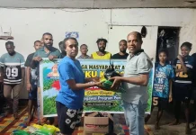 LMA Kaiso Salurkan Paket Sembako kepada Masyarakat Kais