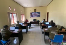 Tingkatkan Keterampilan OAP, Disnakertrans Sorsel Gelar Pelatihan Komputer