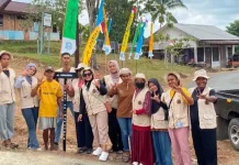 KKN Terintegrasi UNIMUDA Sorong Bantu Warga Siapkan Air Bersih Ditengah Kemarau