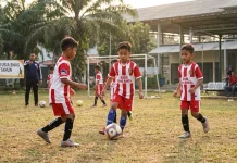 Kapan Usia Paling Tepat Anak Masuk Sekolah Sepak Bola?
