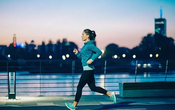 Ini yang Perlu Diperhatikan saat Memilih Olahraga Malam