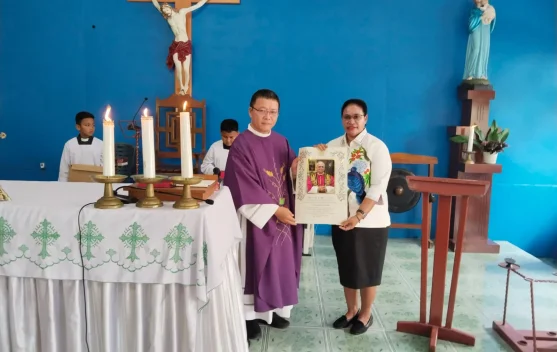 Bupati Sorong Selatan Dapat Berkat Apostolik dari Vatikan