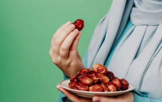 Apakah Kurma Harus Dicuci sebelum Dikonsumsi?
