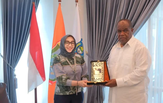 Melalui Pekan Panutan SPT Tahunan, Bupati Sorong Ajak Masyarakat Taat Pajak d exdxd