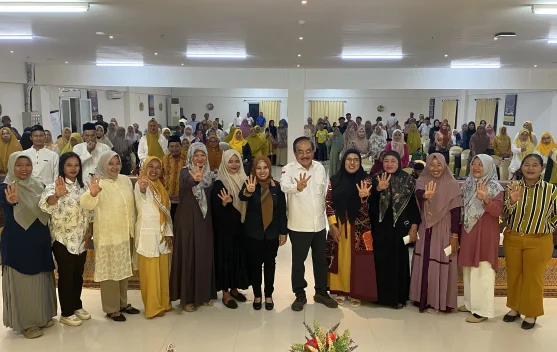 Robert Kardinal Sosialisasikan Empat Pilar Kebangsaan kepada Ibu-Ibu di Aimas