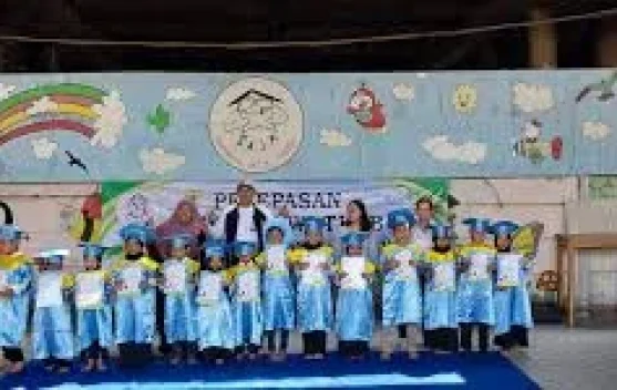 'Sekolah Saja' Tak Lagi Cukup bagi Generasi Alpha