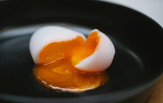 Telur Setengah Matang vs Matang Sempurna, Mana yang Lebih Baik untuk Kesehatan?