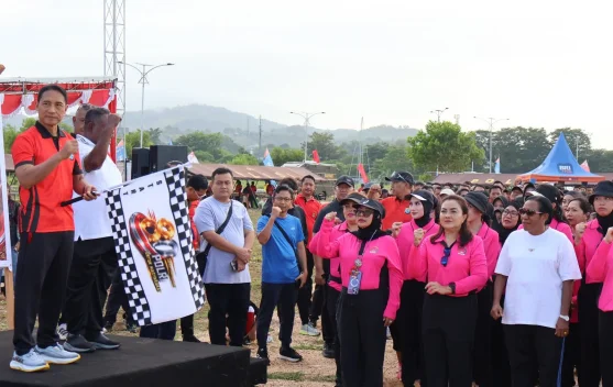 Kapolda PBD Pimpin Jalan Santai dan Olahraga Bersama Meriahkan Hari Bhayangkara