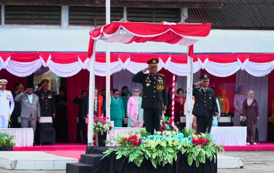 Wakapolda Papua Barat Daya Pimpin Upacara Hari Bhayangkara ke-80