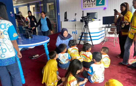 Fasilitas Perpustakaan Terbatas, Keluarga Jadi Kunci Bangun Kebiasaan Membaca
