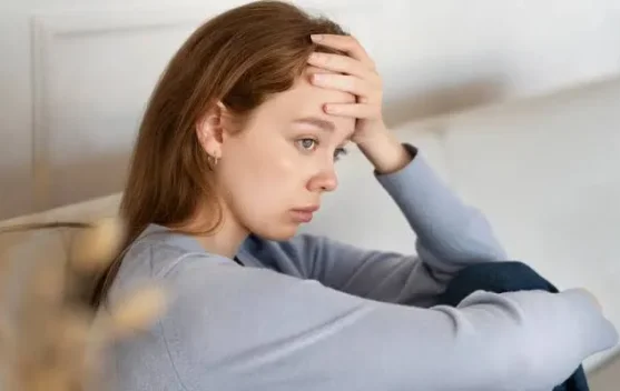 Dari Tekanan Hidup hingga Media Sosial, Ini Alasan Anxiety Semakin Umum Terjadi