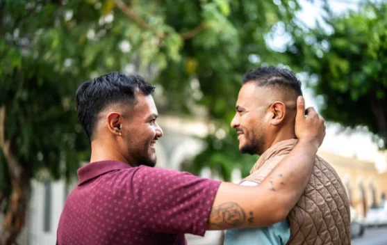 Kenali Mitos dan Fakta Tentang Homoseksual