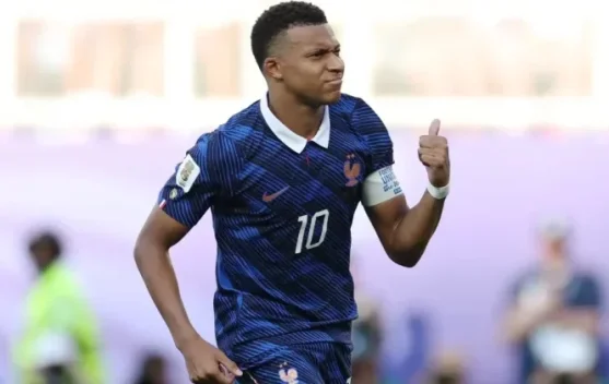 Mbappe Masih Punya Peluang Salip Messi Raih Golden Boot