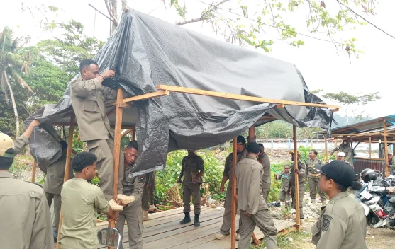 Suara Tangis dan Kericuhan Warnai Relokasi Pedagang di Raja Ampat