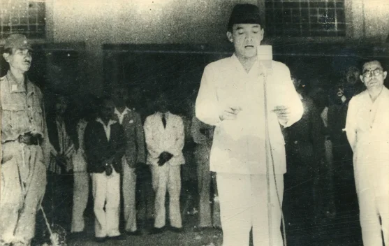 Fakta di Balik Suara Proklamasi: Bukan Rekaman Asli Tahun 1945
