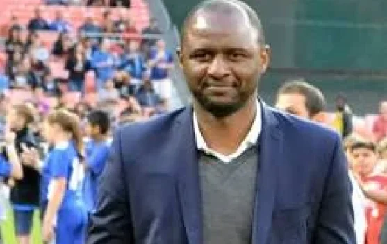 Pulang Kampung, Patrick Vieira Resmi Ditunjuk Jadi Pelatih Senegal