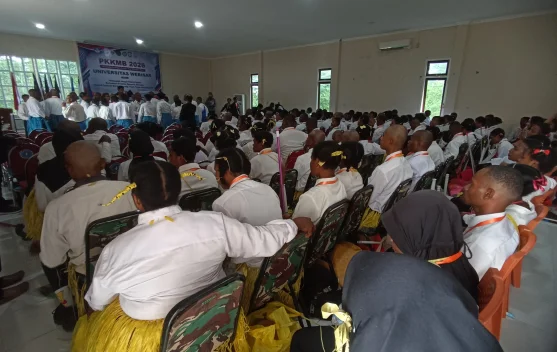 212 Calon Mahasiswa Universitas Werisar Sorong Selatan Ikut PKKMB