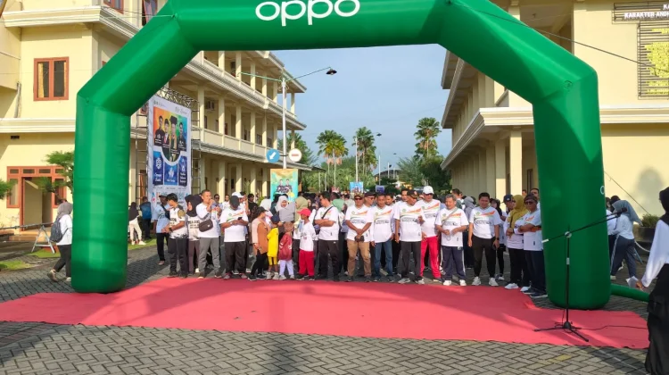 Rayakan Dies Natalis Ke-41, UPI Sumenep Gelar Jalan Sehat Meriah