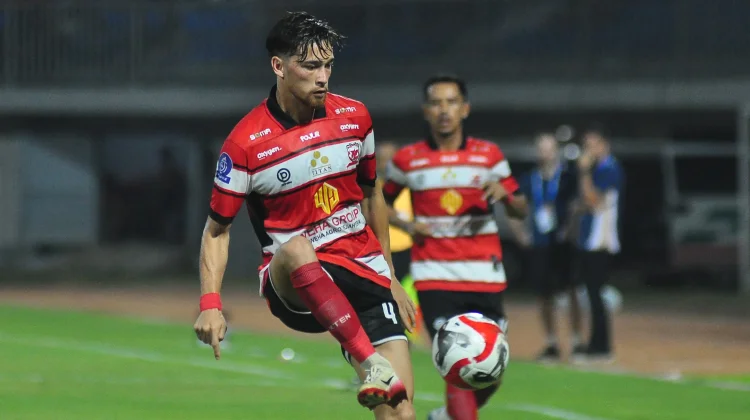 Perbedaan Filosofi Permainan Sepak Bola di Belanda dan Indonesia
