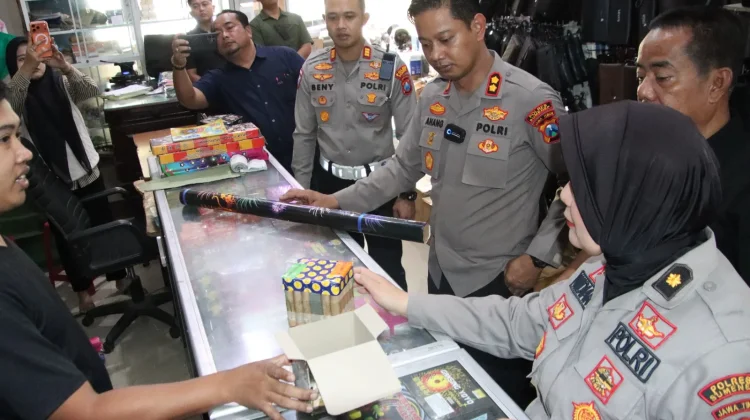 Kapolres Sumenep Sidak Petasan di Awal Ramadhan