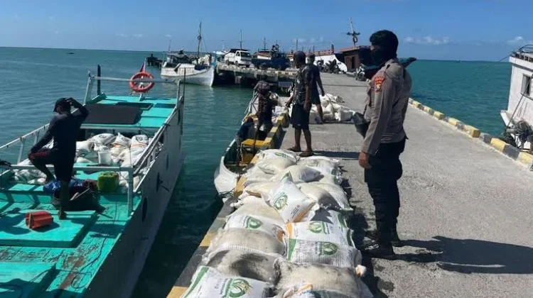 Bulog Pastikan Distribusi Pangan ke Kepulauan Lancar Selama Ramadan