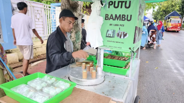 Manis dan Lembut, Putu Ayu Favorit Berbuka Puasa