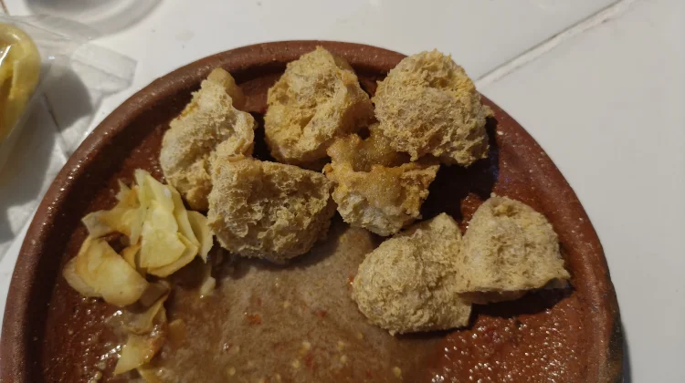 Rujak Tahu Walik Petis Madura, Tradisi Rujak yang Perlu Digaungkan!