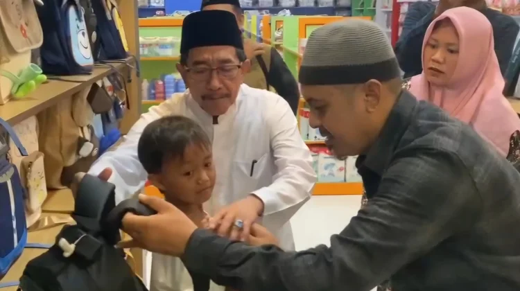 KJS Hadirkan Senyum Anak Yatim jelang Idulfitri