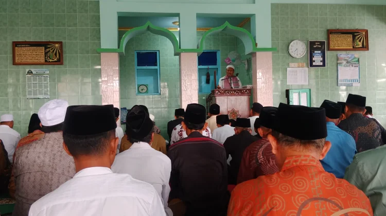Sholat Idul fitri Khusyuk, Warga di Kecamatan Bluto Padati Masjid Baitul Amin