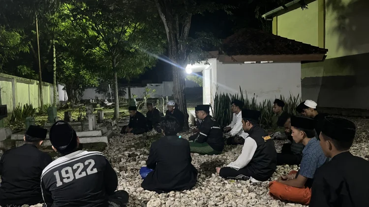 SH Terate Sumenep Gelar Safari Ziarah Asta Masyaikh di Hari Lebaran