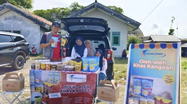 ULAZ MKU Bhapedes Promosikan Produk UMKM Kangean di Pelabuhan Batuguluk