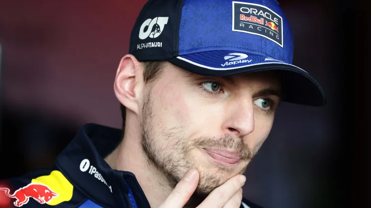 Verstappen Nilai Musim Ini Sangat Berat