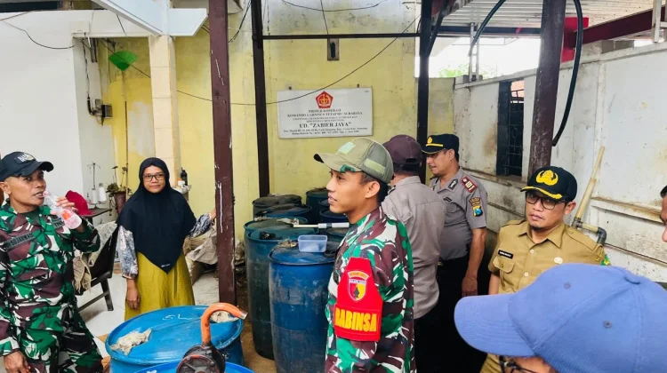 Polsek Kangean Pantau Stok BBM Pertalite di Kangean