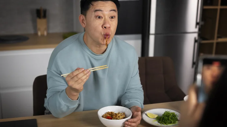 Kenapa Makanan Asia Identik dengan "Suara"? Begini Penjelasannya