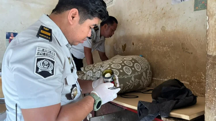 Steril dari Narkoba, Rutan Sumenep Gelar Tes Urine dan Sidak
