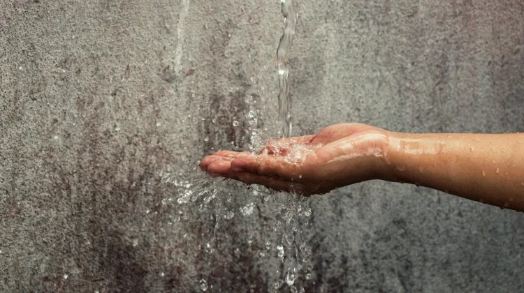 Jangan Sampai Salah! Ini Rukun Mandi Wajib yang Sering Terlewat