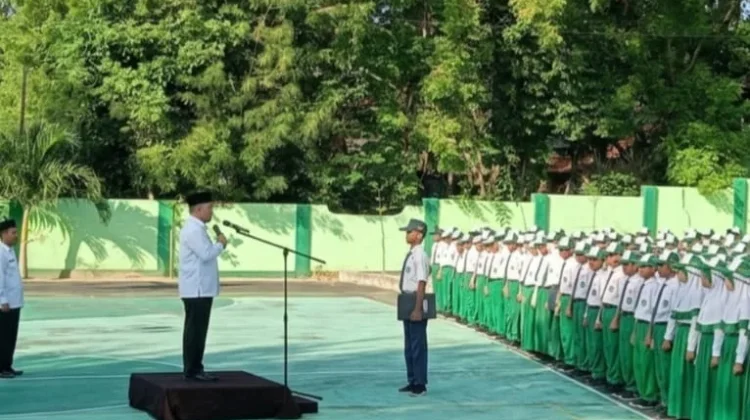 Kepala Kemenag Sumenep Ingatkan Pentingnya Disiplin dan Akhlak dalam Siswa