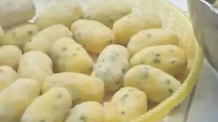 Korkit Jajanan Tradisional Enak dan Gurih