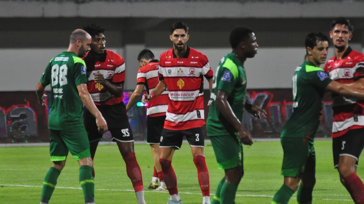 Tak Banyak Ubah Taktik, Madura United Matangkan Strategi Hadapi Persebaya