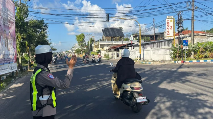 Polantas Sumenep Edukasi Tertib Lalu Lintas