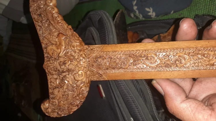 Warangka Pusaka Khas Sumenep Kembali Diburu Kolektor