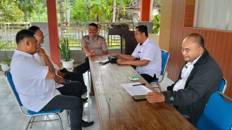 Polsek Batuputih Gencarkan DDS dan Binluh