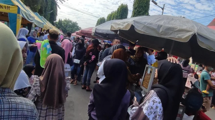 Pasar Minggu, Surga Kuliner Akhir Pekan di Sumenep