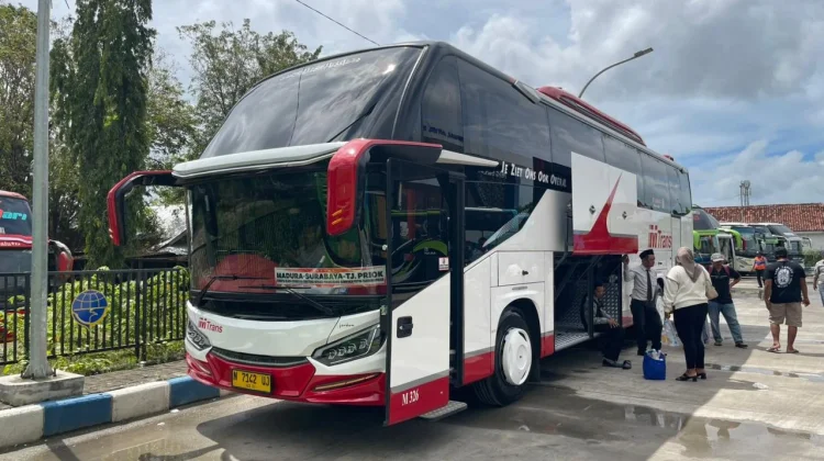 Bisnis Transportasi Bus di Sumenep Makin Kompetitif