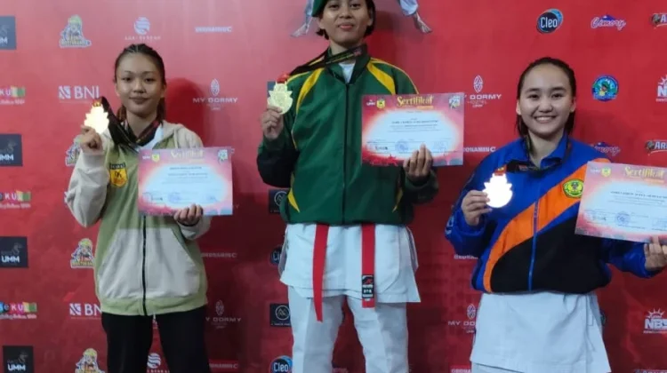 Mahasiswa Universitas Wiraraja Sumenep Raih Medali Perak Karate Rektor Cup 2026