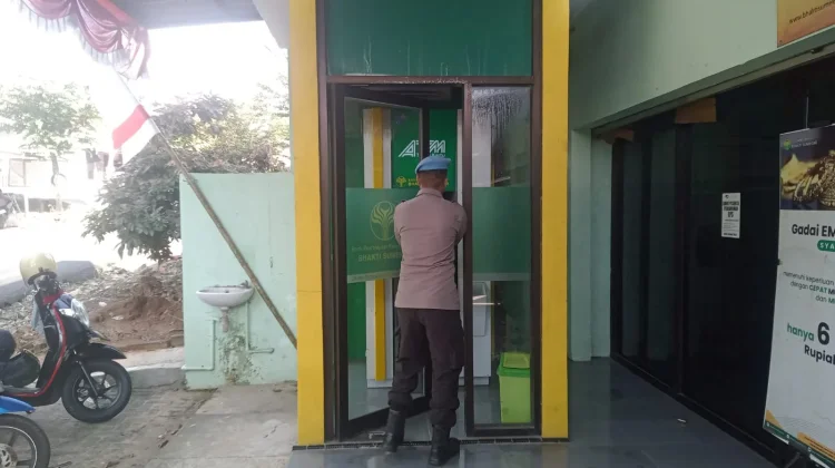 Polsek Batuputih Patroli Objek Vital, Perketat Pengamanan Perbankan